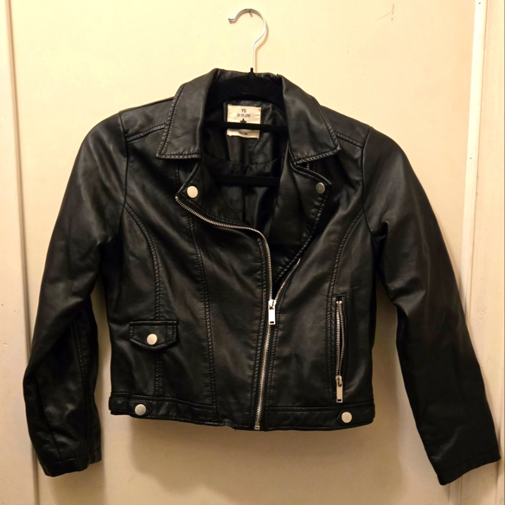YD unisex child vegan leather jacket 10/11 year old